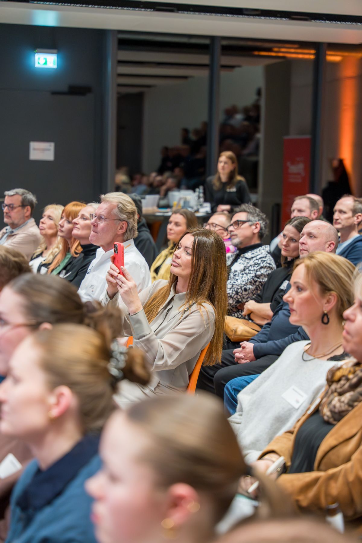 Innovatives Ambiente, gepaart mit interessanten Gästen ergibt eine exklusive Veranstaltung