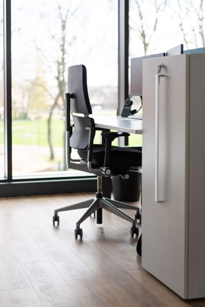 Ergonomischer Bürodrehstuhl