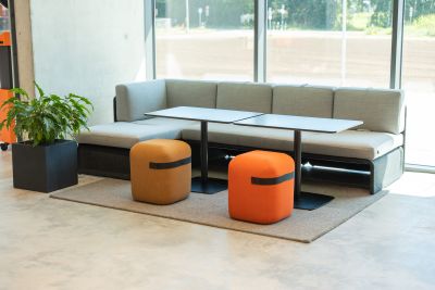 Das Worksofa überzeugt nicht nur mit seinem Design sondern auch mit seiner Funktionalität und dem hohen Sitzkomfort