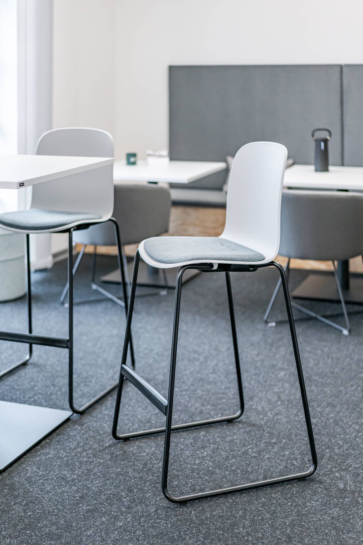 moderne und praktische Barhocker